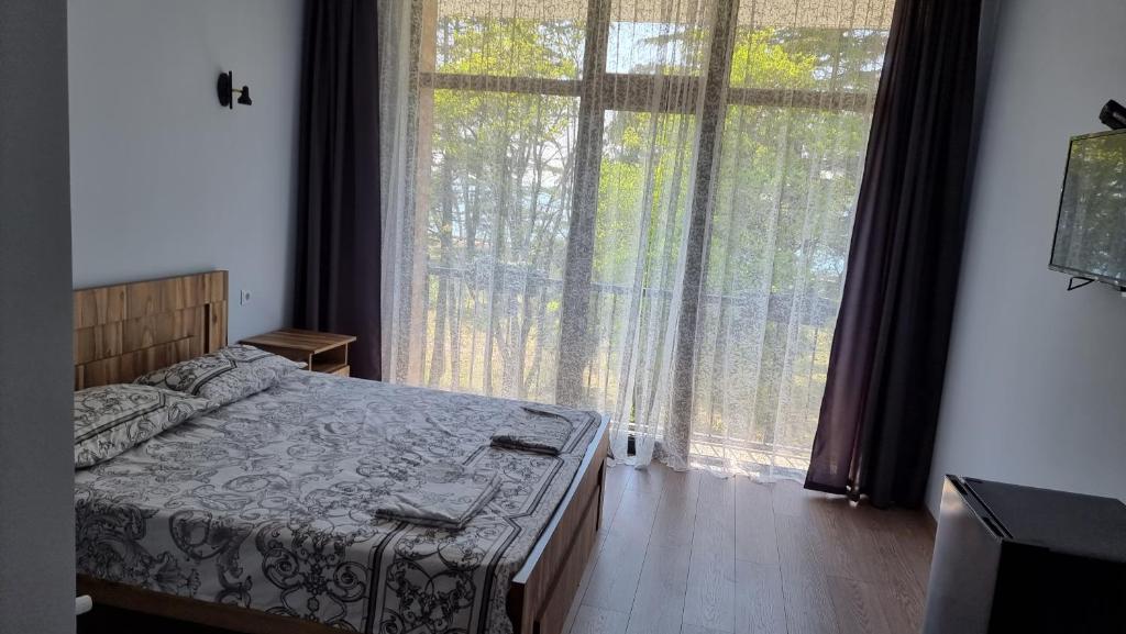 French Hotel room 5